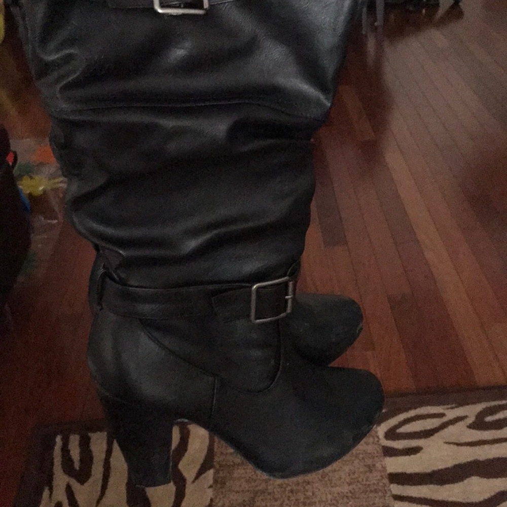Black boots